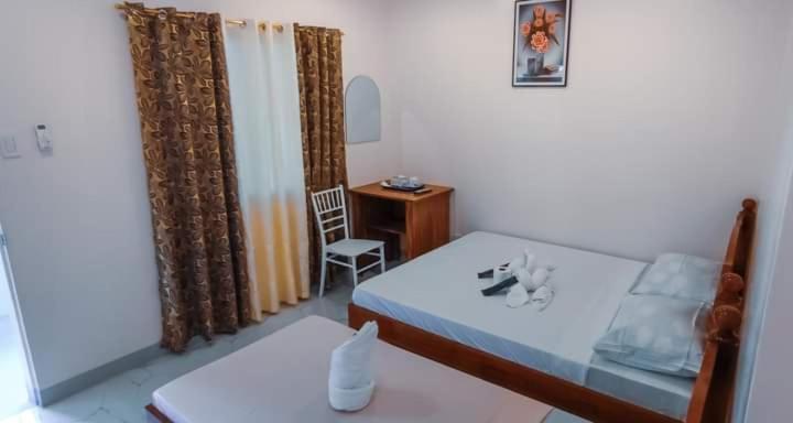 Elnora Delmar Travellers Inn Сикихор Экстерьер фото
